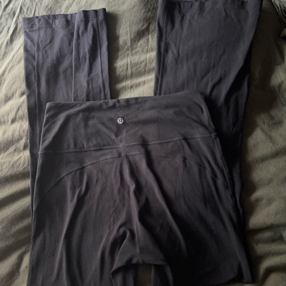 Lululemon Groove Pant Flare SHR Nulu* sz 10